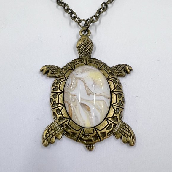 New / Handcrafted - Sweet Antiqued Gold Tone Sea Turtle 16” Chain Necklace - Picture 4 of 8